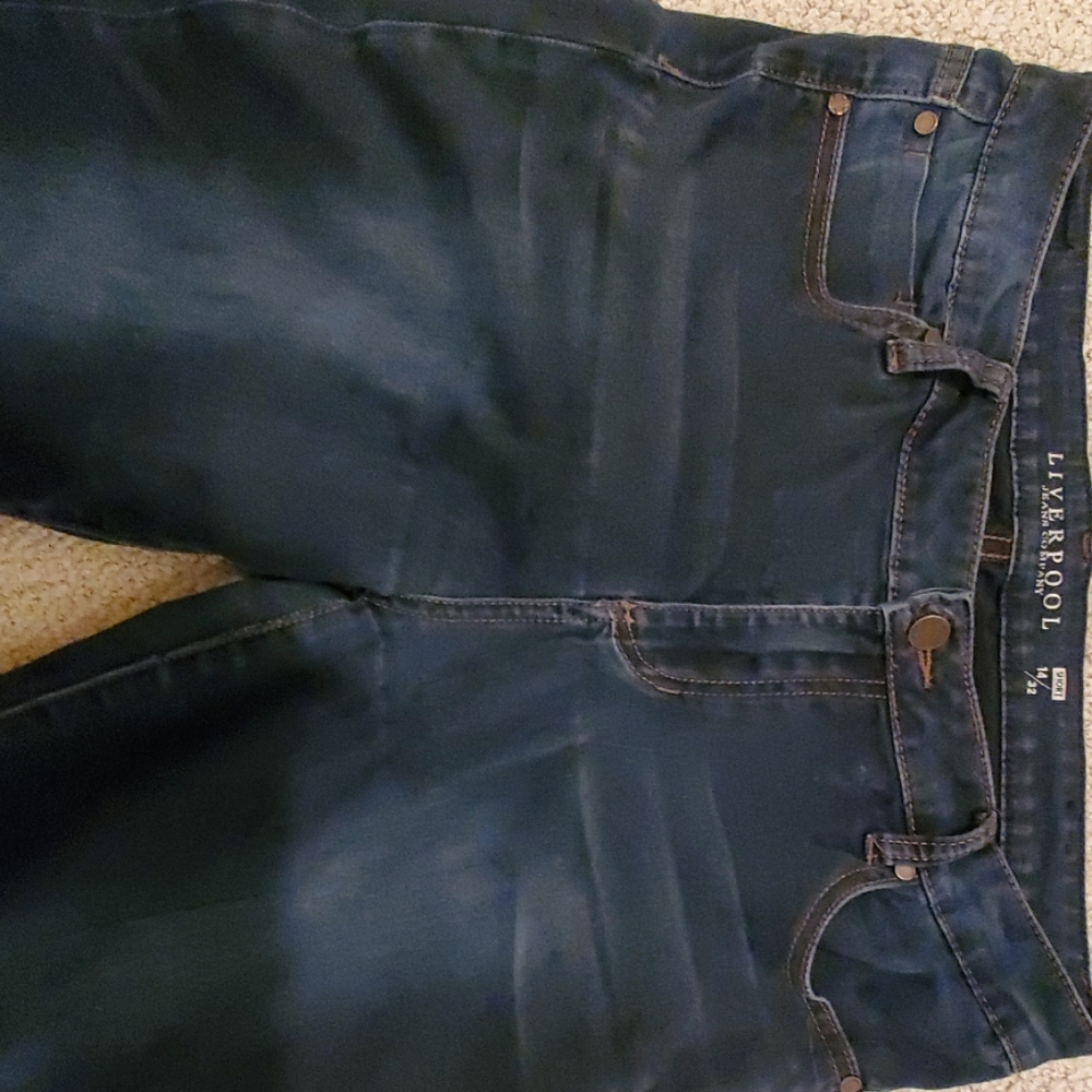 Jeans - Picture 2 of 5